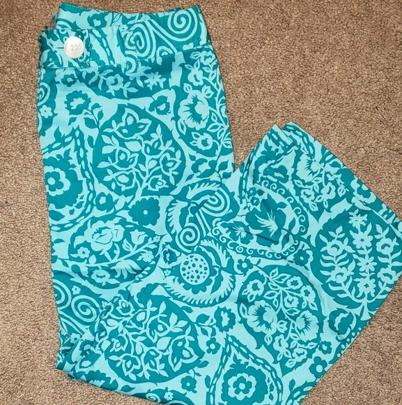 EUC Ann Taylor capri 6 - Picture 1 of 4